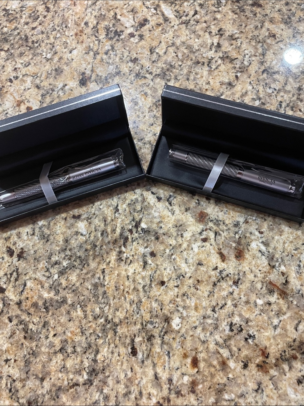 Invicta Gray and Silver Pen Gift Set Duo